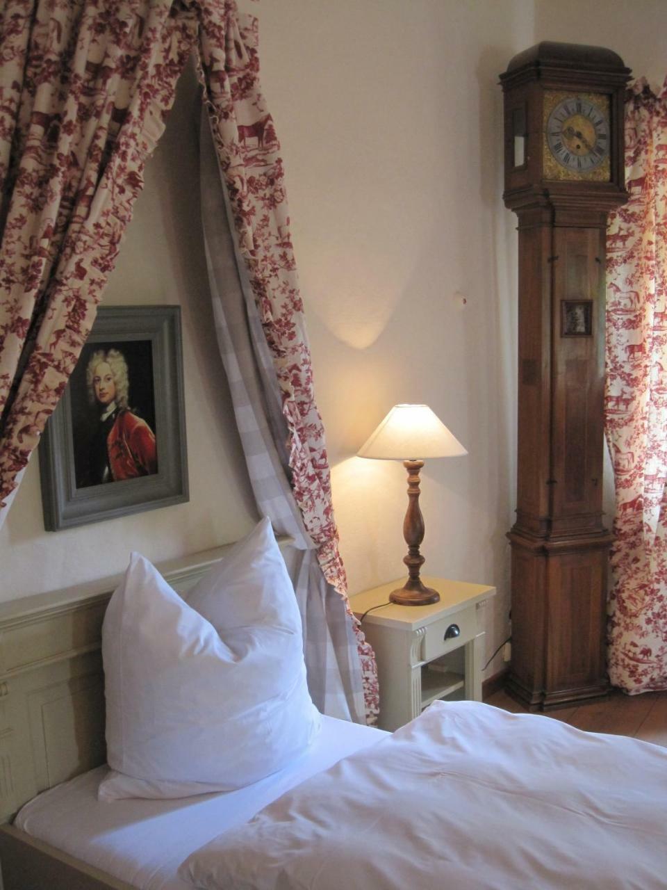 Hotel Schloss Amerang Экстерьер фото