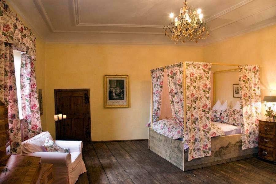 Hotel Schloss Amerang Экстерьер фото